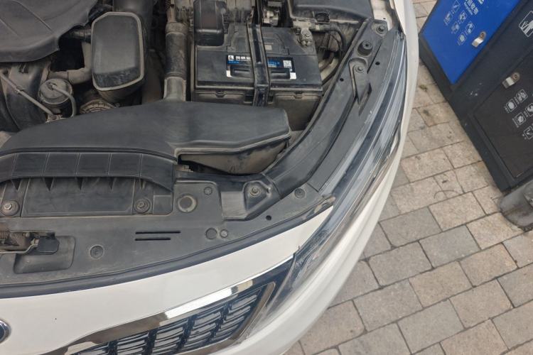 Used Kia K5 2015 2.0L Automatic LUX Engine Bay Left