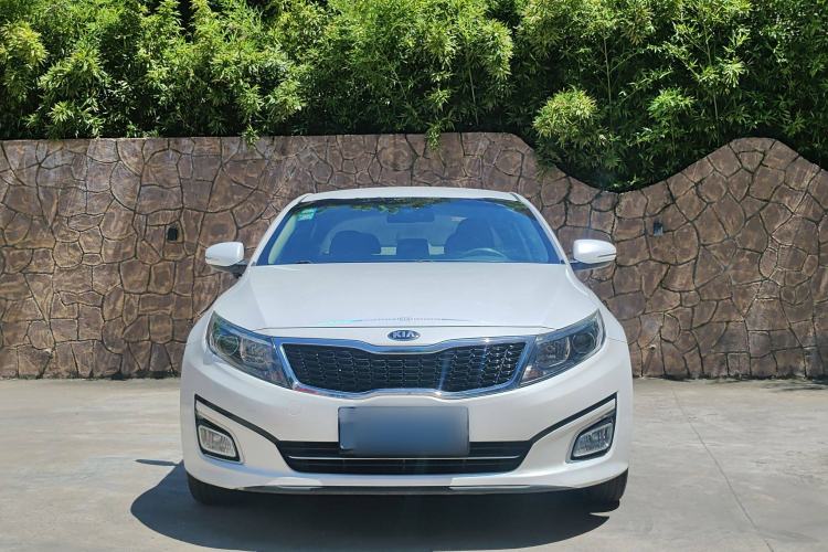 Used Kia K5 2015 2.0L Automatic GL Exterior 1