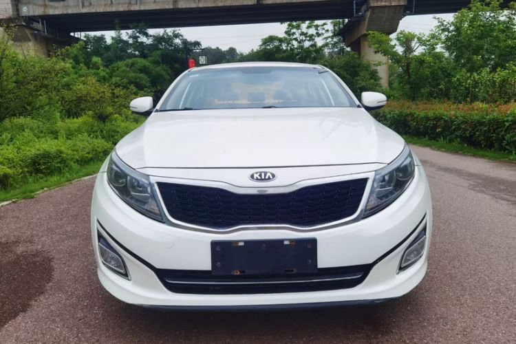 Used Kia K5 2015 2.0L Automatic GL Exterior 1