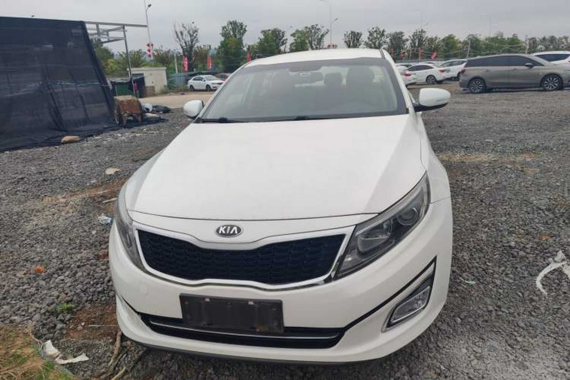 Used Kia K5 2015 2.0L Manual GL Exterior 1