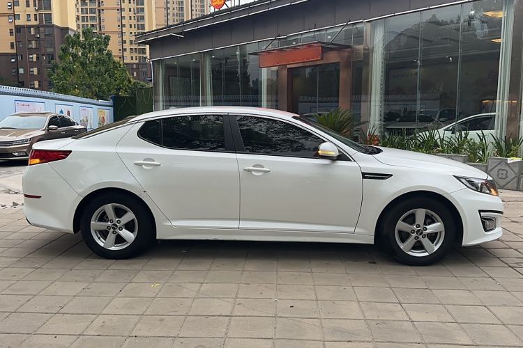 Used Kia K5 2015 2.0L Automatic GL Exterior 2