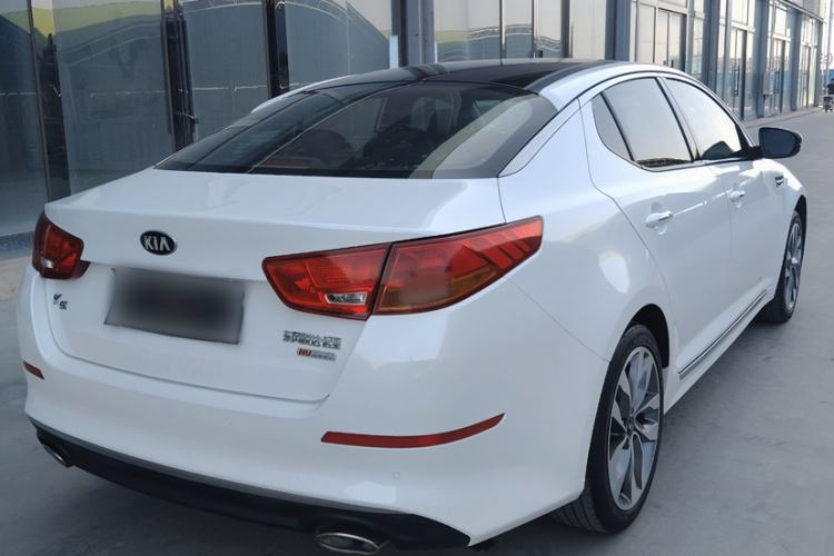 Used Kia K5 2015 2.0L Automatic LUX Exterior 3
