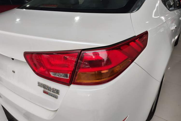 Used Kia K5 2015 2.0L Automatic GLS Exterior 6