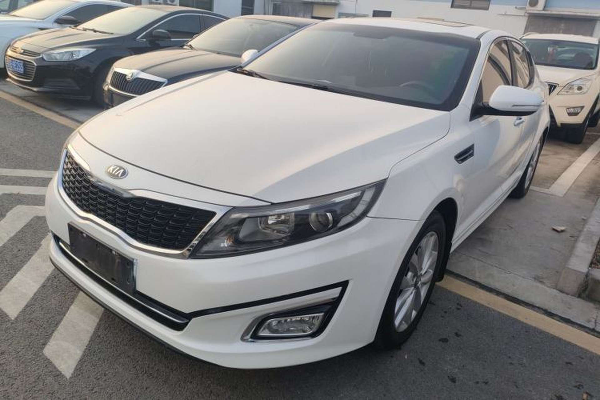 Used Kia K5 2015 2.0L Automatic GLS Front Left 45 Deg