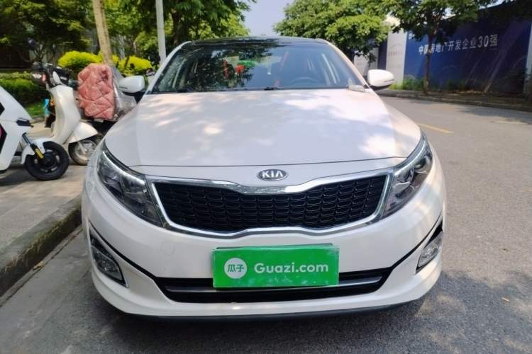 Used Kia K5 2015 2.0L Automatic LUX Front
