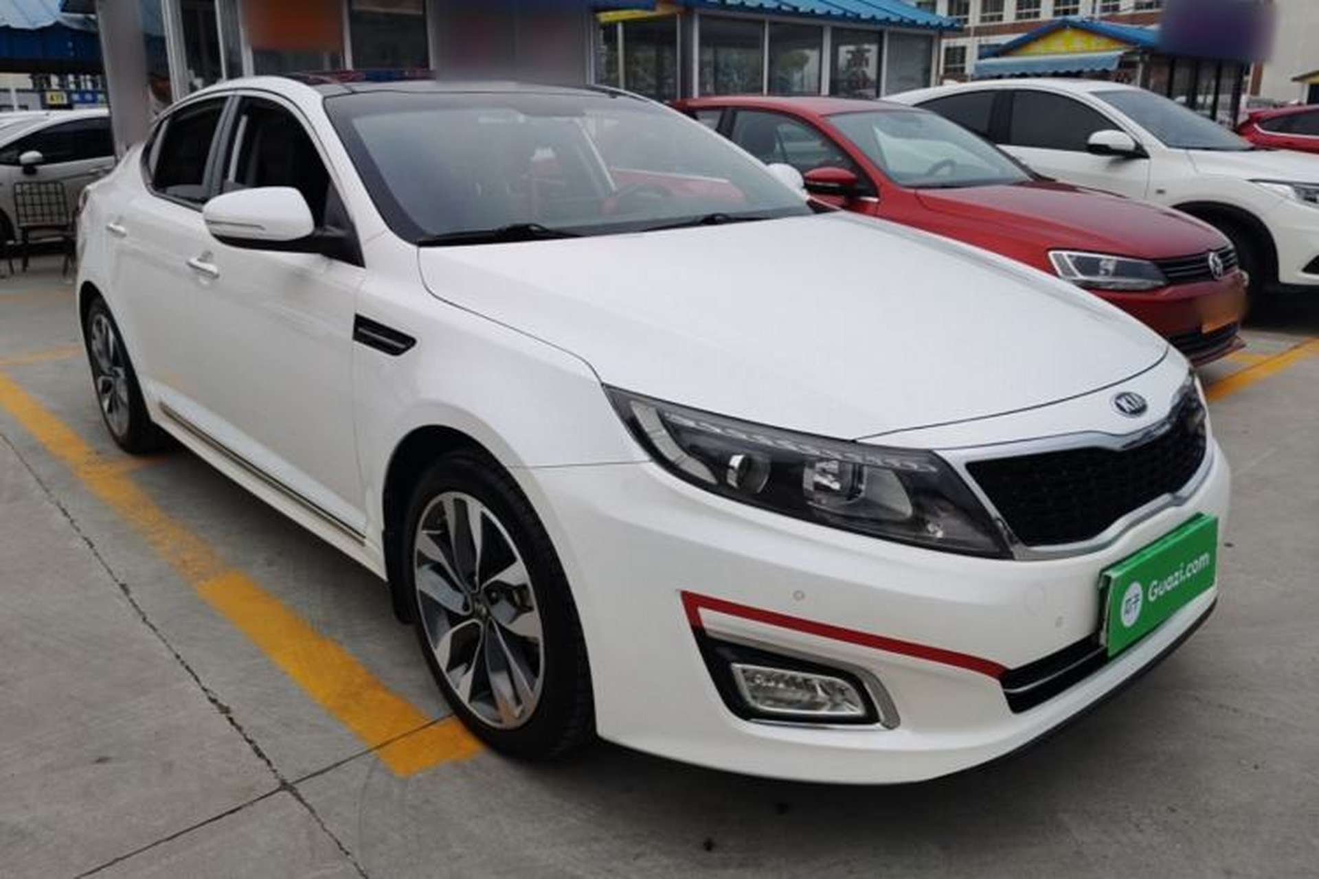 Used Kia K5 2015 2.0L Automatic LUX Front Right 45 Deg