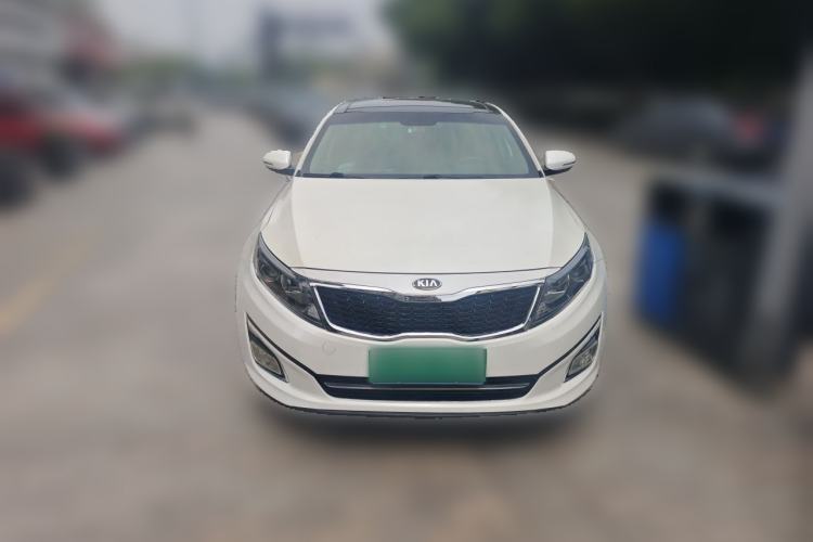 Used Kia K5 2015 2.0L Automatic LUX Front