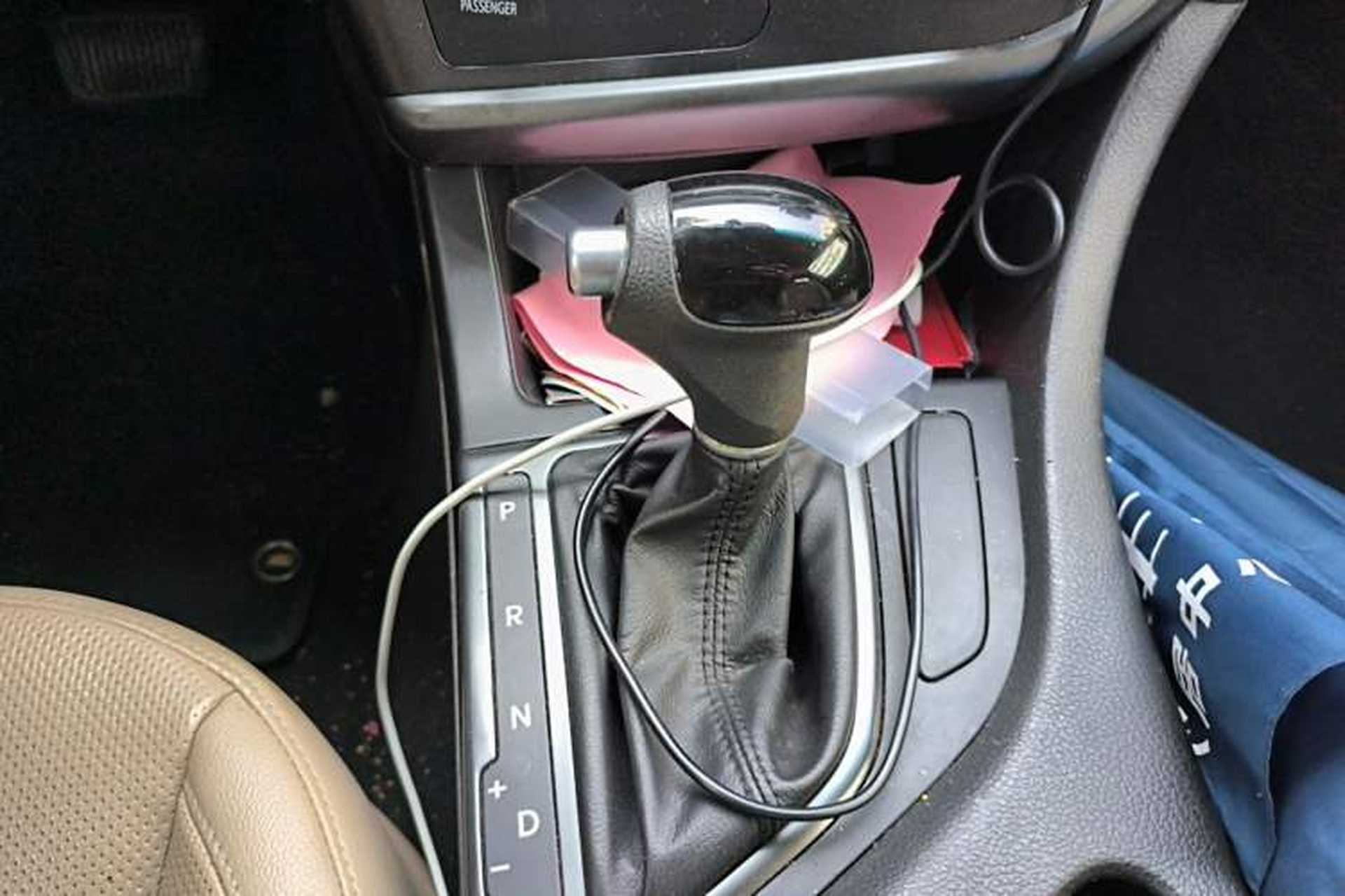 Used Kia K5 2015 2.0L Automatic GL Gear Lever