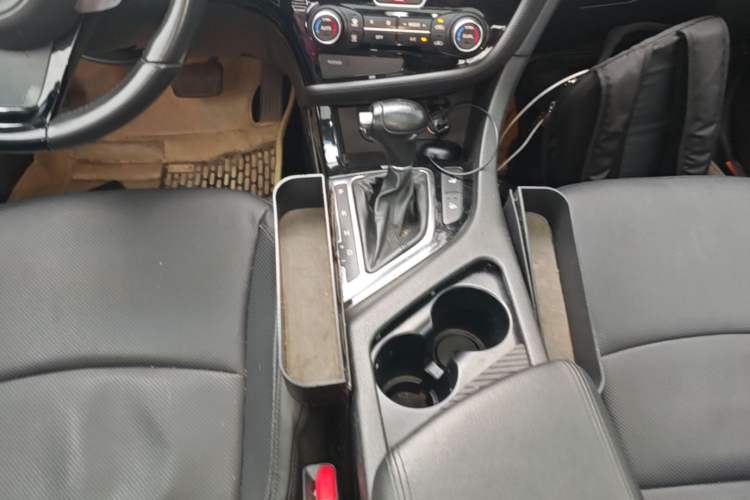 Used Kia K5 2015 2.0L Automatic Special Gear Lever