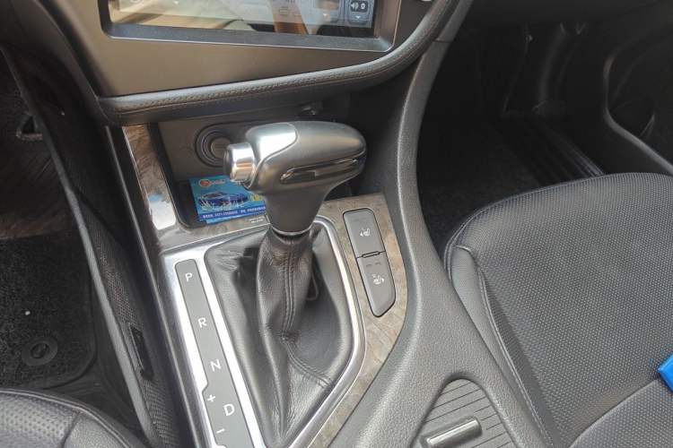 Used Kia K5 2015 2.0L Automatic Special Gear Lever