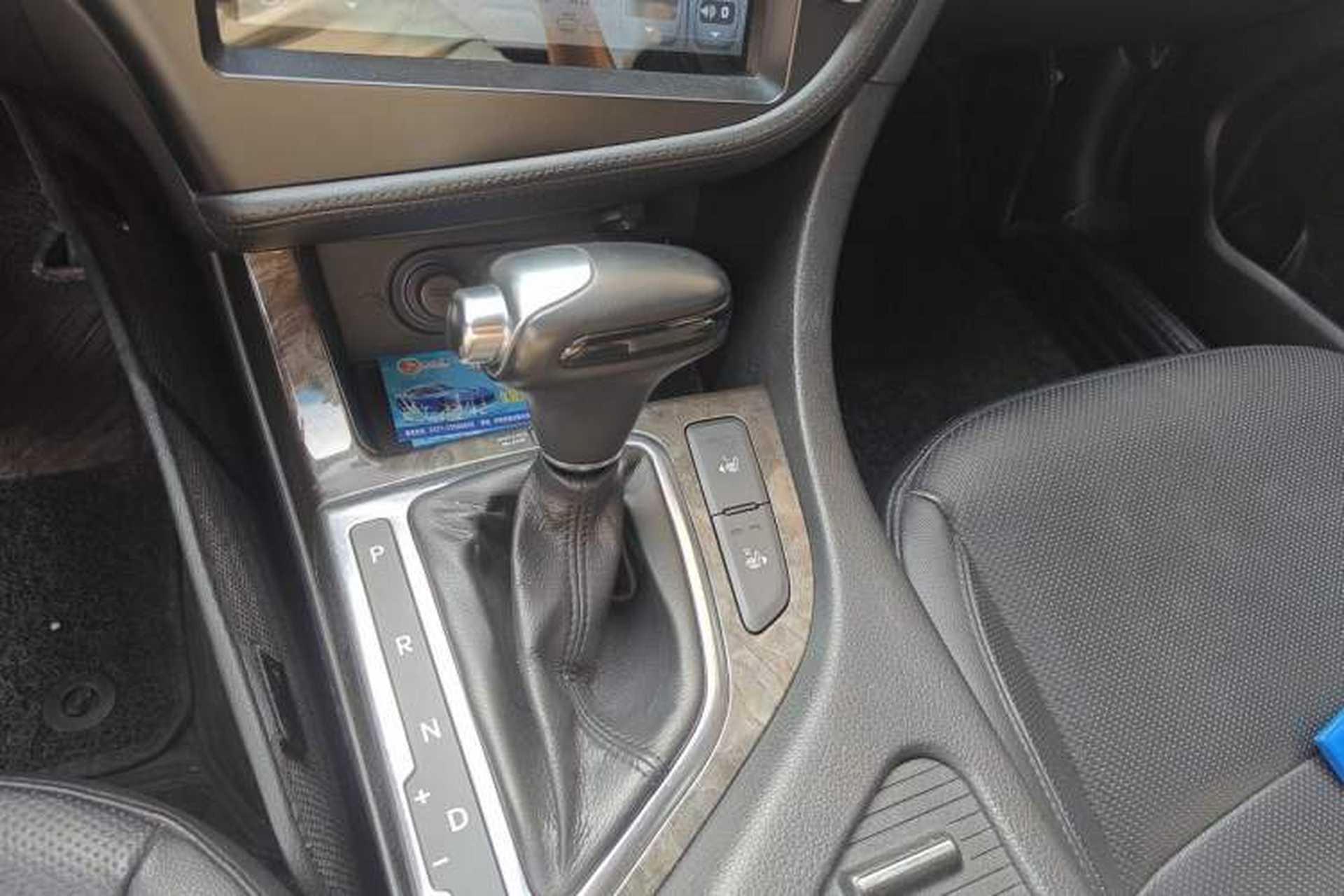 Used Kia K5 2015 2.0L Automatic Special Gear Lever
