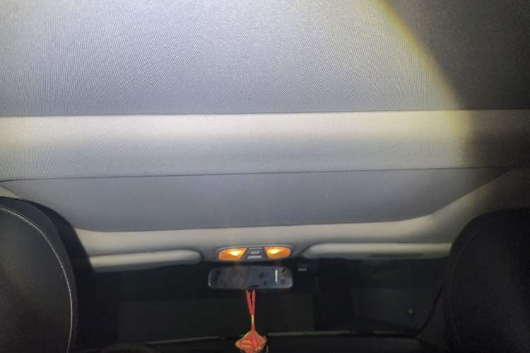 Used Kia K5 2015 2.0L Automatic LUX Headliner