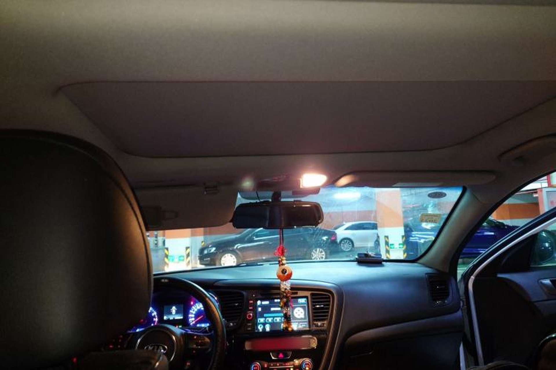 Used Kia K5 2015 2.0L Automatic LUX Headliner