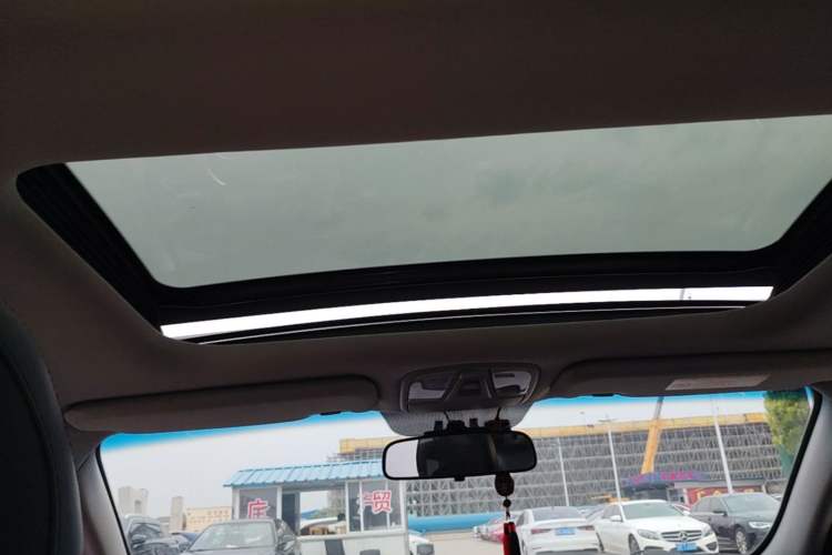 Used Kia K5 2015 2.0L Automatic LUX Headliner