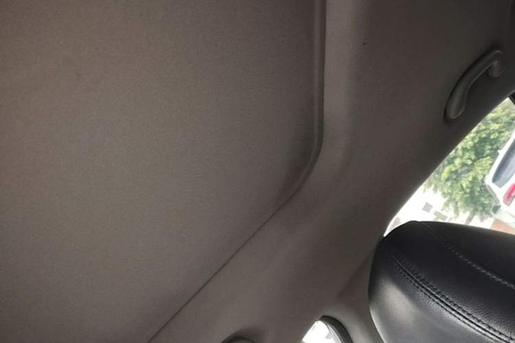 Used Kia K5 2015 2.0L Automatic GLS Headliner