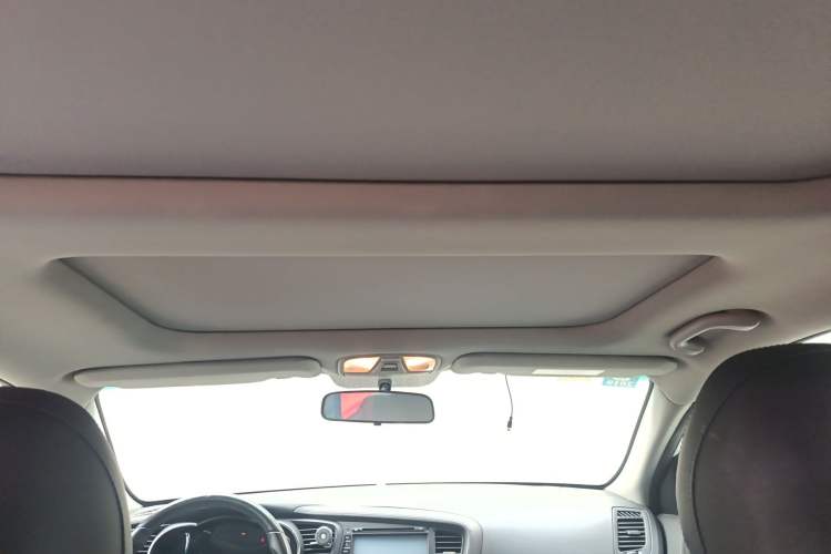 Used Kia K5 2015 2.0L Automatic LUX