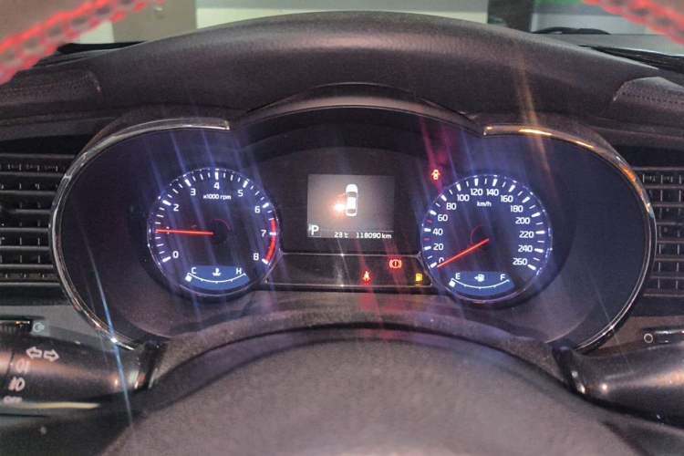 Used Kia K5 2015 2.0L Automatic LUX Instrument Cluster
