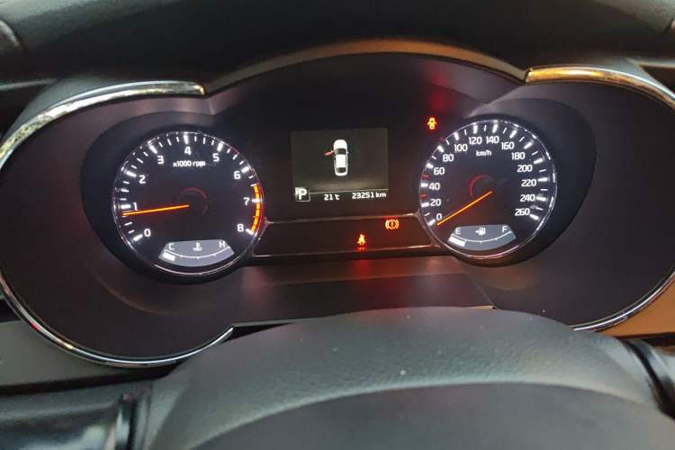 Used Kia K5 2015 2.0L Automatic LUX Instrument Cluster
