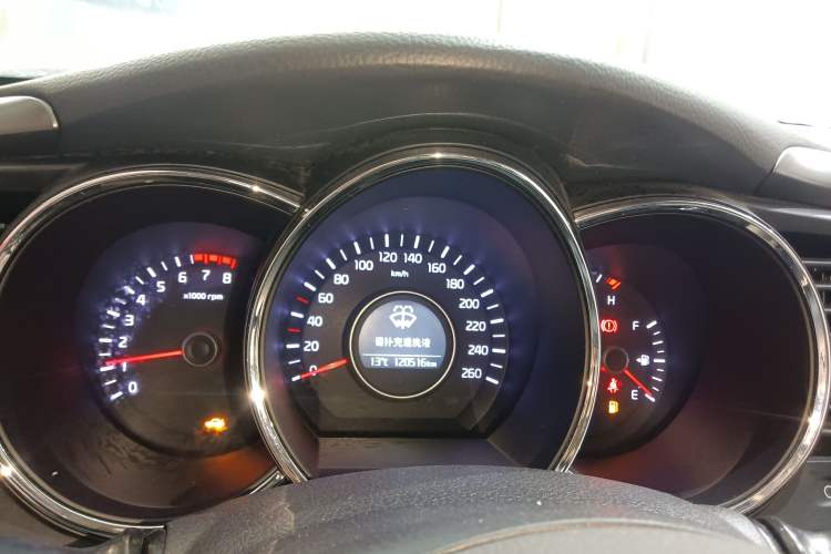 Used Kia K5 2015 2.0L Automatic GL Instrument Cluster