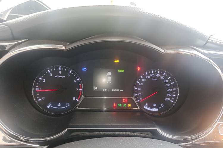 Used Kia K5 2015 2.0L Automatic LUX Instrument Cluster
