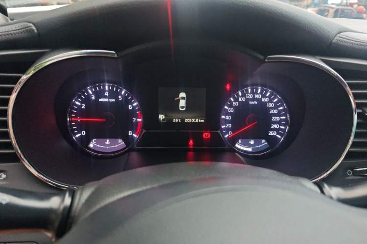 Used Kia K5 2015 2.0L Automatic LUX Instrument Cluster