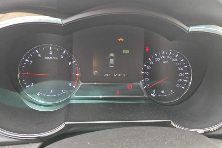 Used Kia K5 2015 2.0L Automatic LUX Instrument Cluster