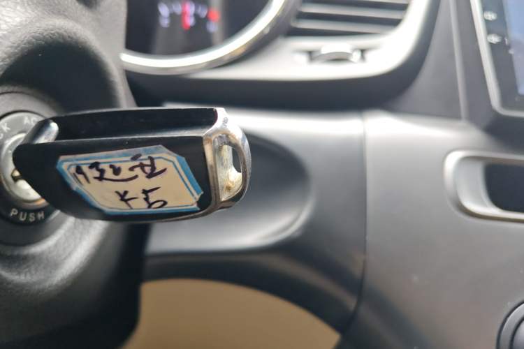 Used Kia K5 2015 2.0L Automatic GL Interior 1