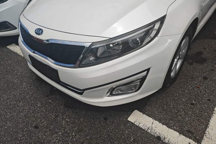 Used Kia K5 2015 2.0L Automatic GL Left Front Headlight