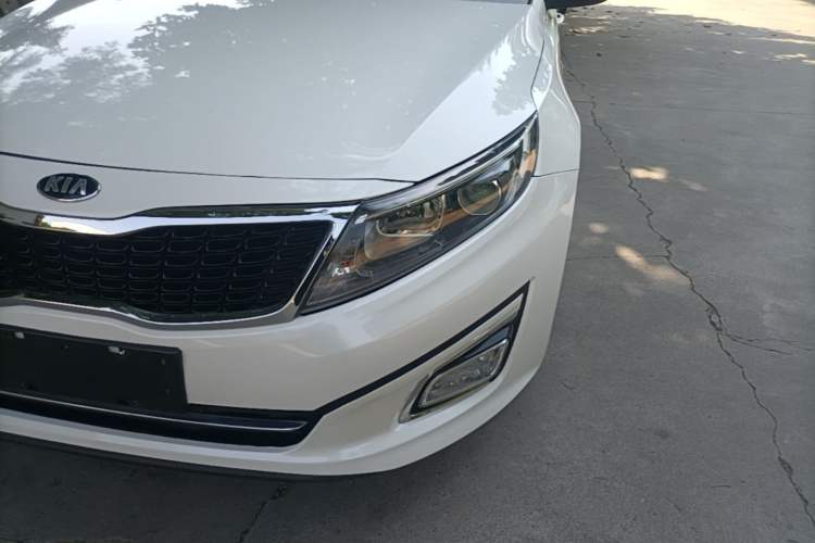 Used Kia K5 2015 2.0L Automatic GL Left Front Headlight