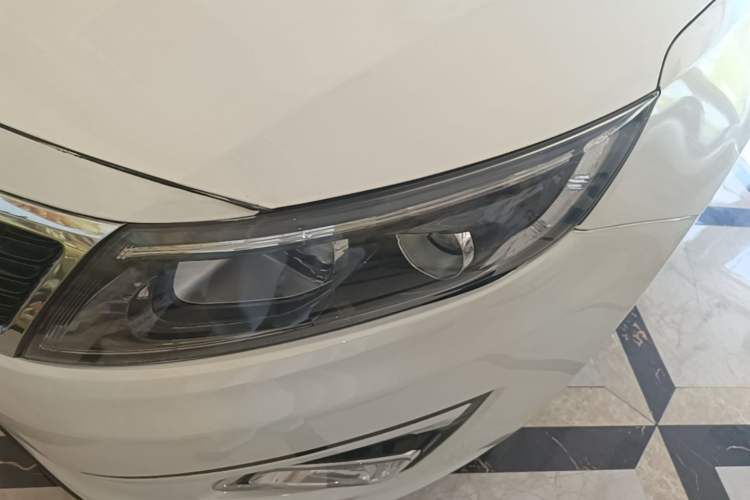 Used Kia K5 2015 2.0L Automatic GL Left Front Headlight