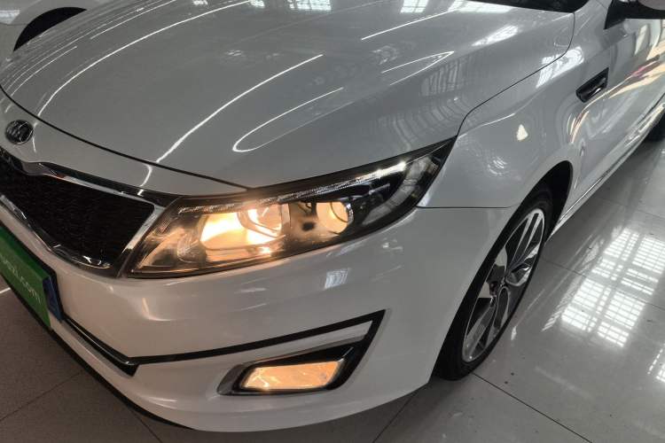 Used Kia K5 2015 2.0L Automatic LUX Left Front Headlight
