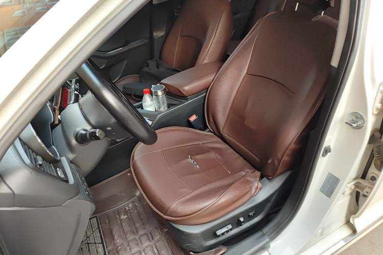 Used Kia K5 2015 2.0L Automatic LUX Left Front Seat