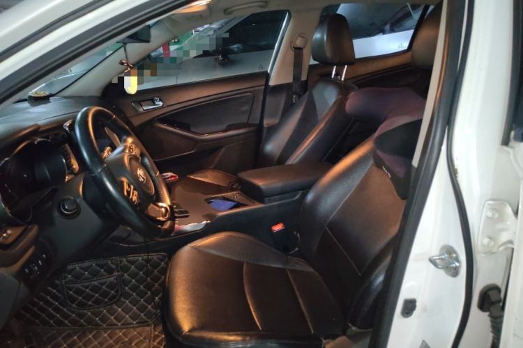 Used Kia K5 2015 2.0L Automatic LUX Left Front Seat