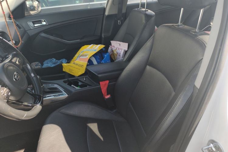 Used Kia K5 2015 2.0L Automatic LUX Left Front Seat