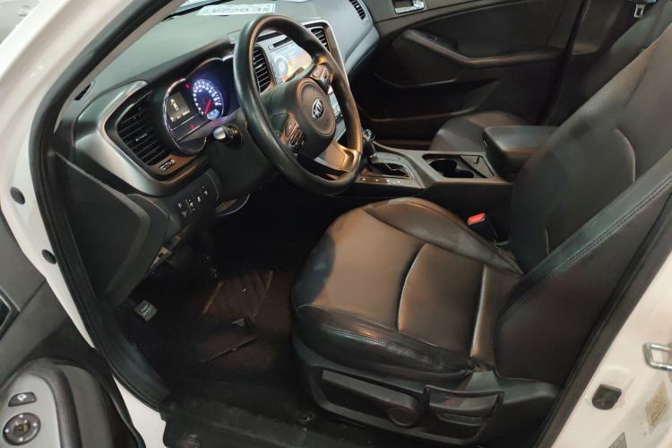 Used Kia K5 2015 2.0L Automatic GLS Left Front Seat