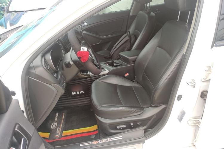 Used Kia K5 2015 2.0L Automatic LUX Left Front Seat