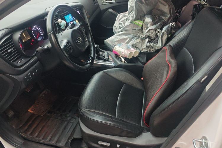 Used Kia K5 2015 2.0L Automatic LUX Left Front Seat