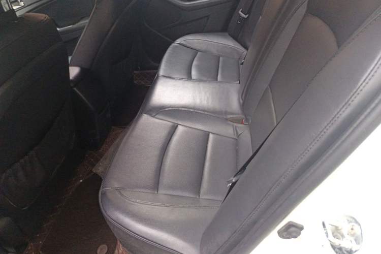 Used Kia K5 2015 2.0L Automatic LUX Left Rear Seat