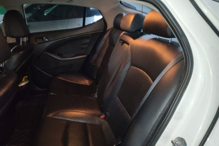 Used Kia K5 2015 2.0L Automatic LUX Left Rear Seat