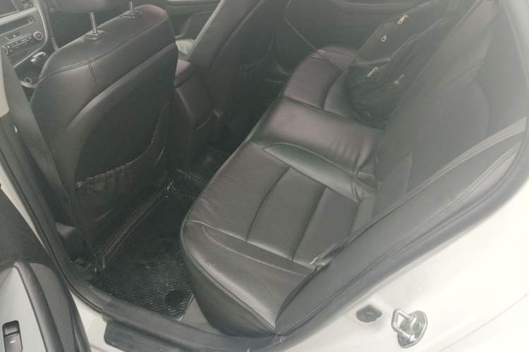 Used Kia K5 2015 2.0L Automatic GLS Left Rear Seat