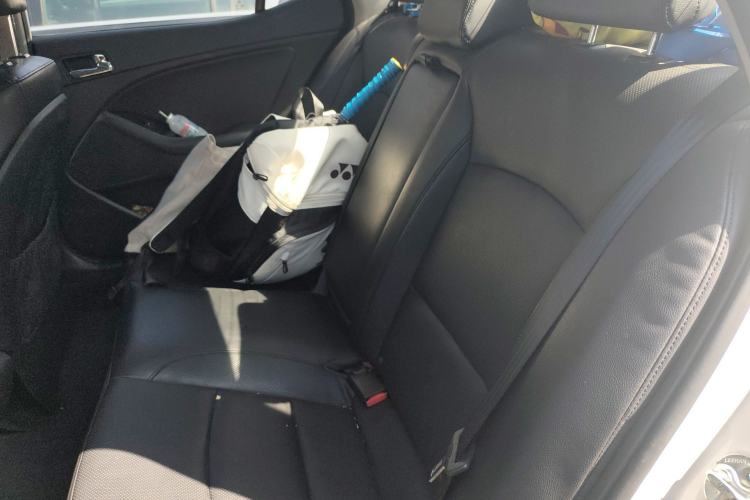 Used Kia K5 2015 2.0L Automatic LUX Left Rear Seat