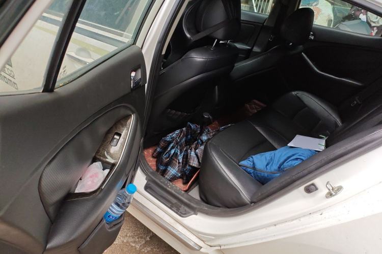 Used Kia K5 2015 2.0L Automatic LUX Left Rear Seat