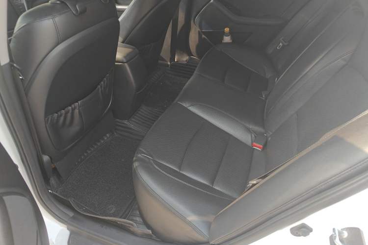 Used Kia K5 2015 2.0L Automatic Special Left Rear Seat