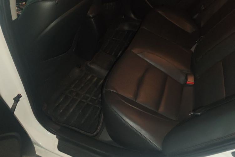 Used Kia K5 2015 2.0L Automatic LUX Left Rear Seat