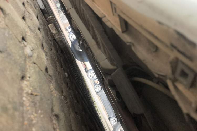 Used Kia K5 2015 2.0L Automatic LUX Left Side Sill