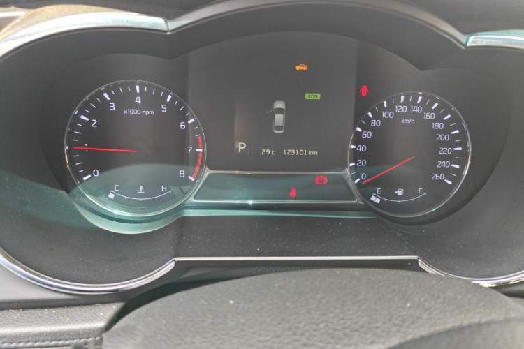 Used Kia K5 2015 2.0L Automatic LUX Odometer Close Up