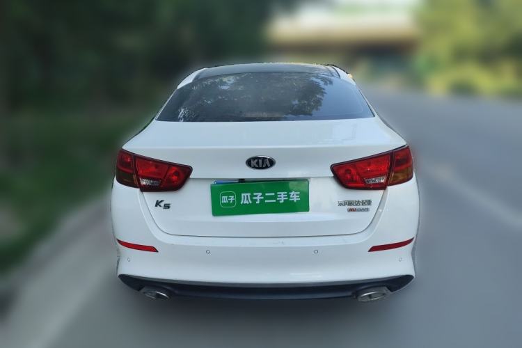 Used Kia K5 2015 2.0L Automatic LUX Rear
