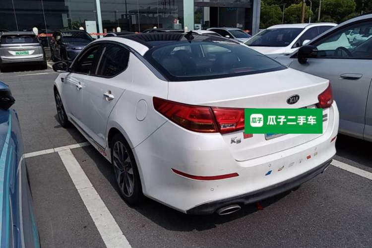 Used Kia K5 2015 2.0L Automatic LUX Rear Left 45 Deg