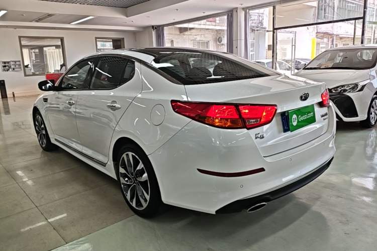 Used Kia K5 2015 2.0L Automatic LUX Rear Left 45 Deg