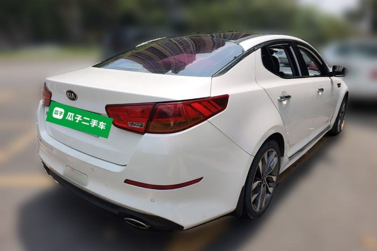 Used Kia K5 2015 2.0L Automatic LUX Rear Right 45 Deg
